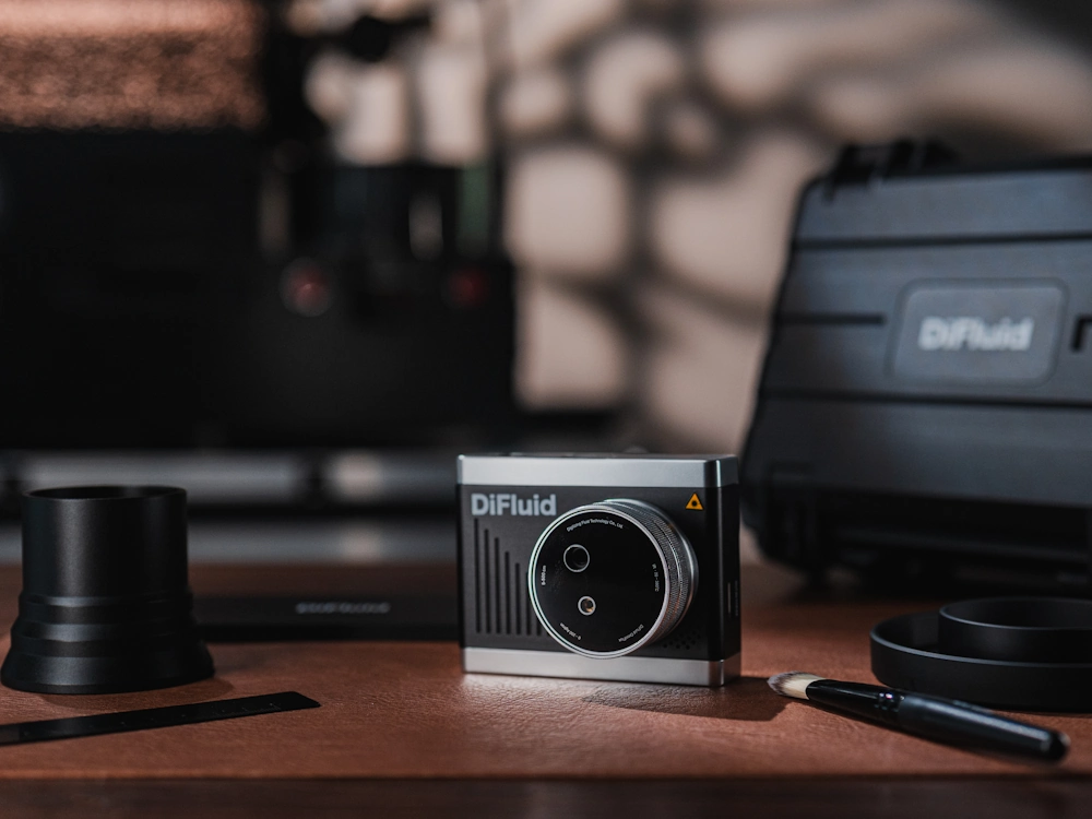 The DiFluid OmniFlux colour analyser.